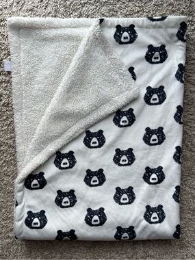 Yoga Sprout Black Bear Print Sherpa White Baby Blanket 30x40